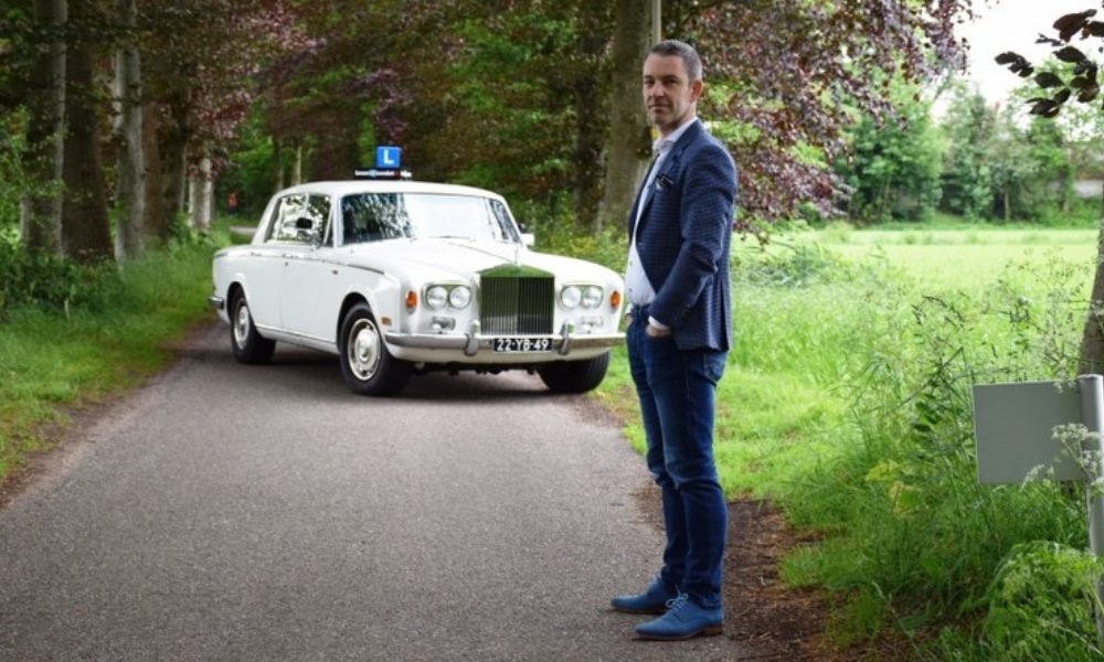 Rijles in onze Rolls Royce (1975)